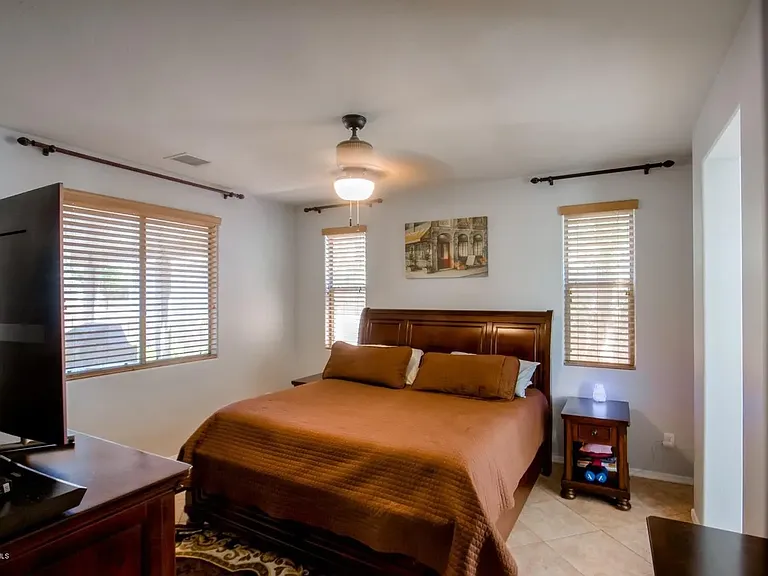 1645 N Thimble Ln — Photo 13
