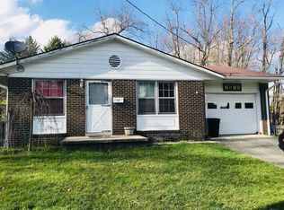107 Pierce St, Kingwood, WV