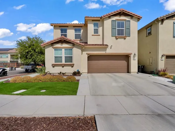 2447 Marina Dr, Lathrop, CA 95330