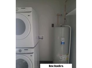 824 8th St #11, Appleton, WI 54914