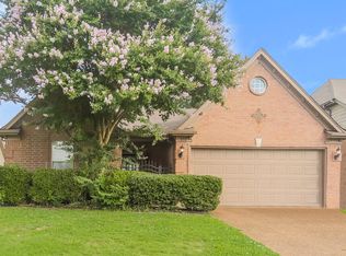 430 N Ericson Rd, Cordova, TN 38018