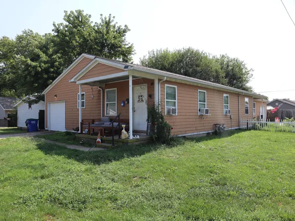 403 Clyburn Ave, Washington Court House, OH 43160