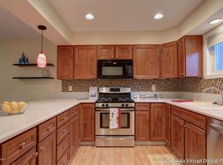 2075 Eastridge Dr #31B-7, Anchorage, AK 99501