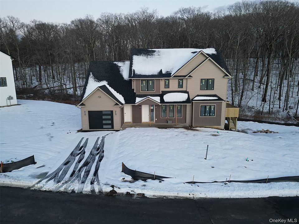 1st image of 40 Southfield Falls