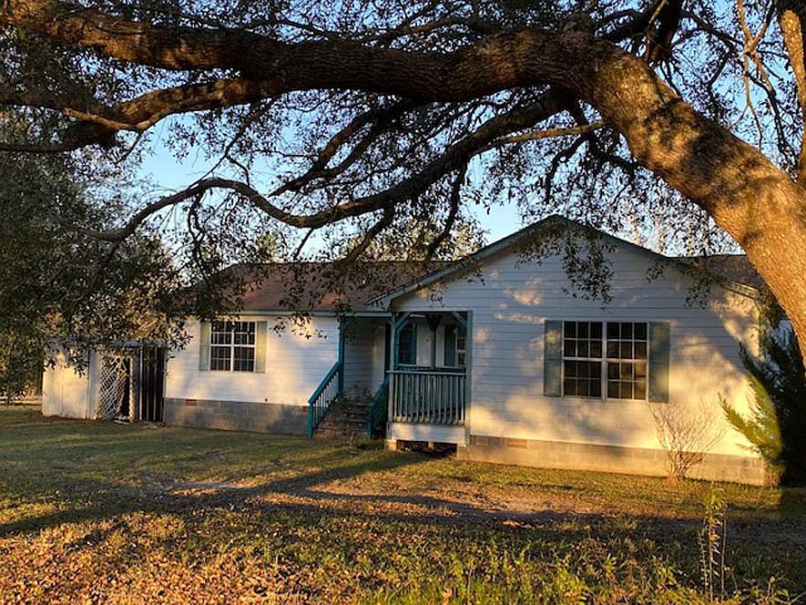 1st image of 16020 Mesa Dr