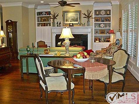 3rd image of 2909 Park Arbor Ct