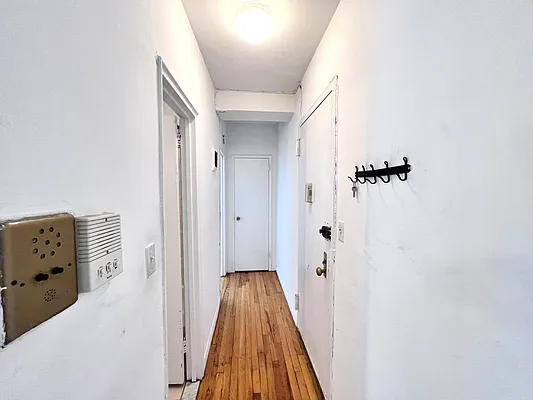 Rented by Oxford Property Group | media 12