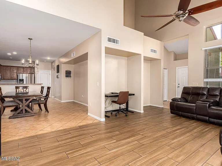 952 W Calle Estrella De Noche — Photo 5