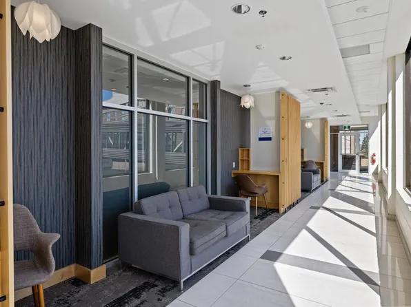 Halifax Apartments MacKeen Towers, 2001 Brunswick St, Halifax, NS B3J 3J7