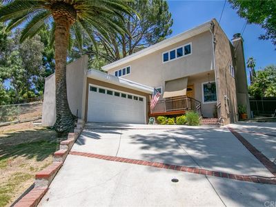 21881 Ybarra Rd, Woodland Hills, CA, 91364