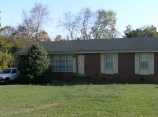 48 Hannah Dr, Rogersville, AL 35652