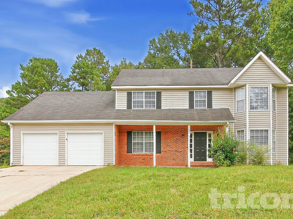 1290 Baywood Gln