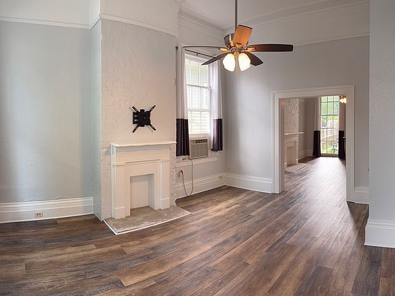 3rd image of 1734 2nd St #Afc4625f8