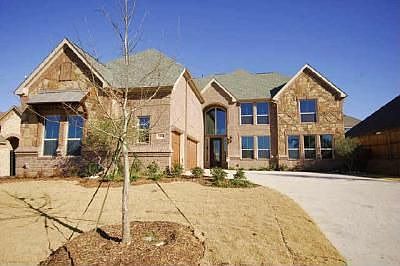 1st image of 2804 Millington Dr