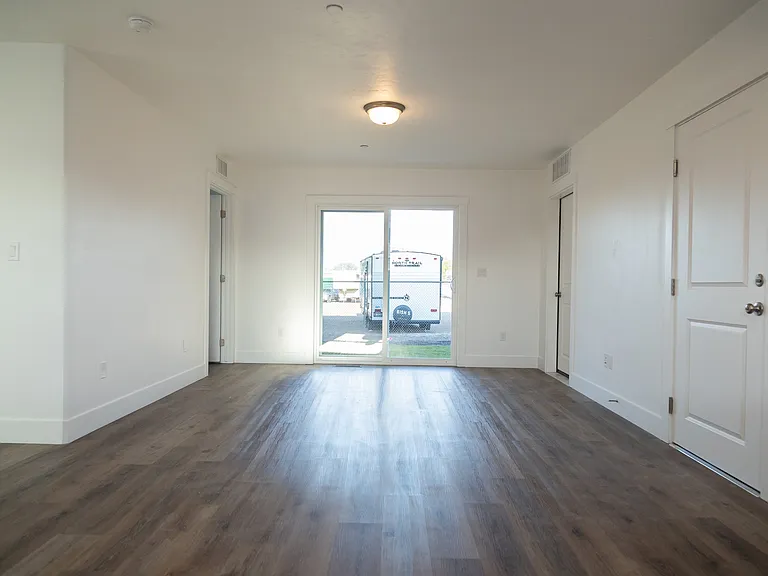 1065 Bighorn St #A — Photo 4