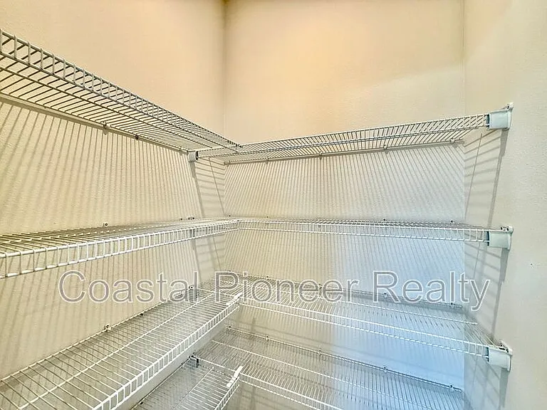 2467 White Ladyfish Rd — Photo 7