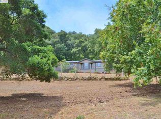 33803 Palomares Rd, Castro Valley, CA 94552