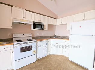 12550 140th Ave NW #416, Edmonton, AB T5X6J4