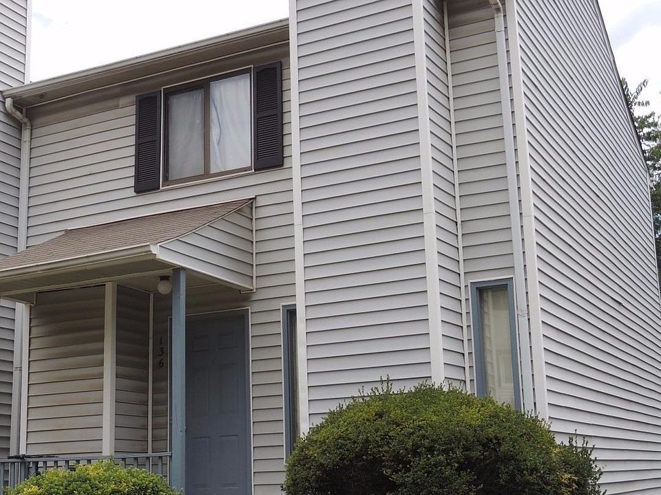 2nd image of 136 Montview Forest Dr