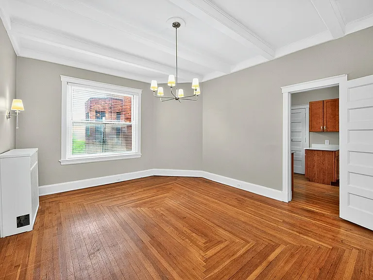 Flat 102 Formal Dining Room Flat 102 Formal Dining Room