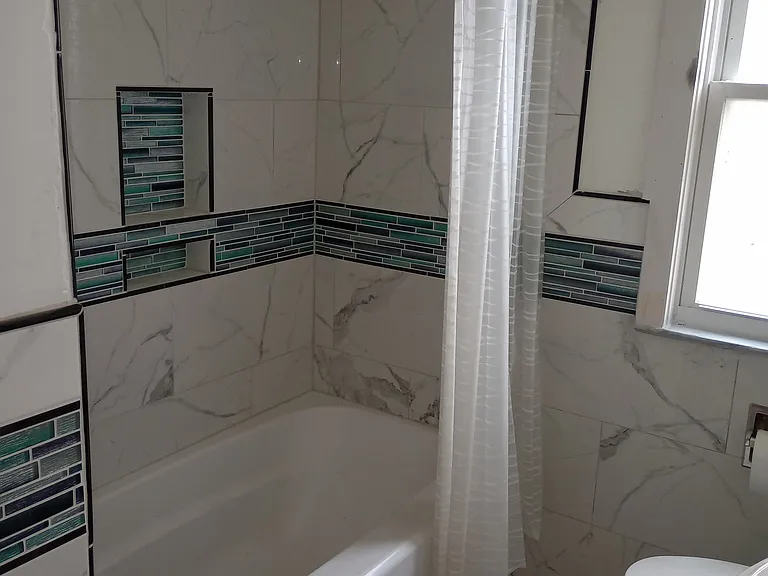 5274 Hereford St — Photo 11