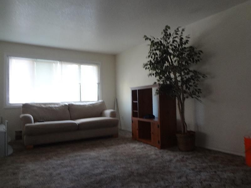 2nd image of 3111 S 216th St APT 8