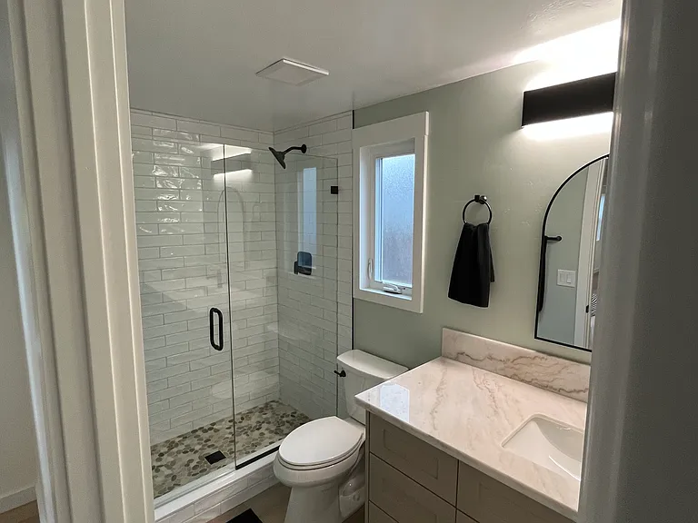 1123 Mira Flores Dr #B — Photo 9
