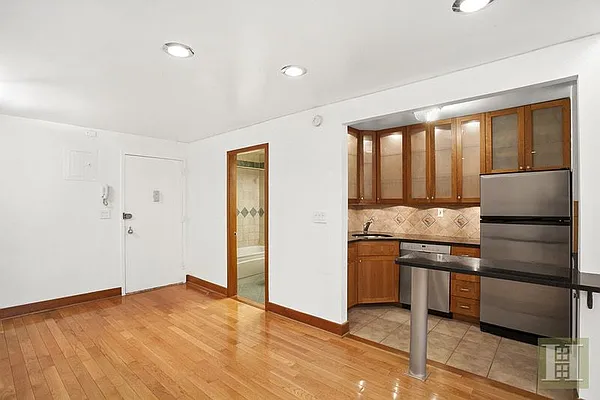 Rented by Halstead Real Estate | media 2