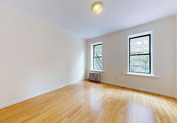 4th image of 711 2nd Ave APT 2B