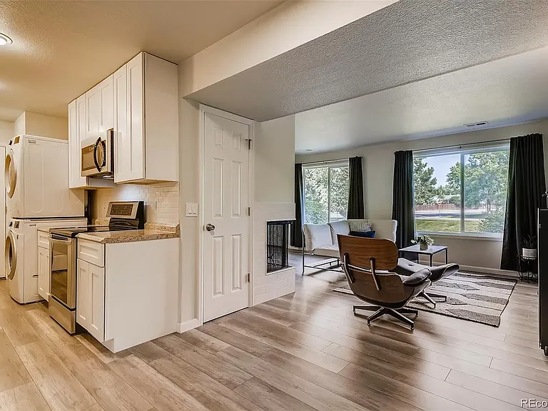 Living room, Kitchen