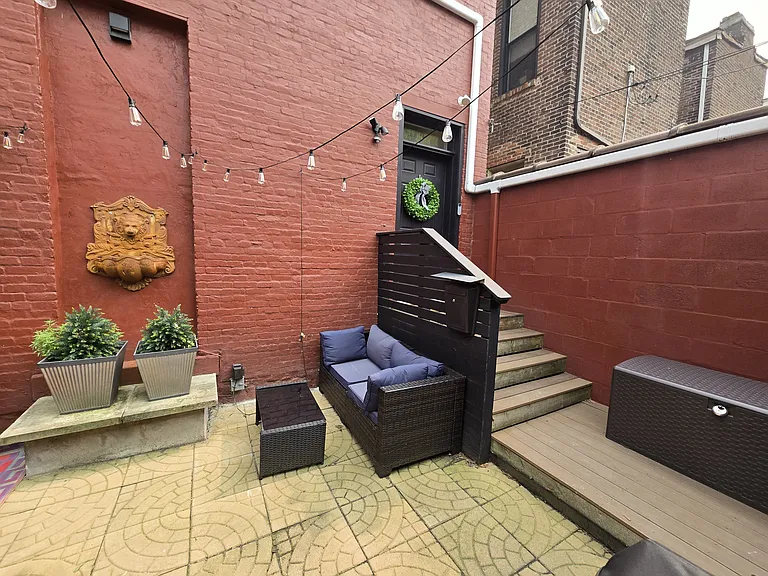 700 N Taylor Ave #2 — Photo 45