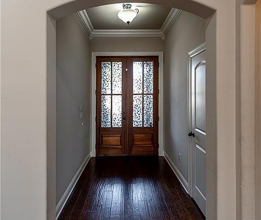 2nd image of 3932 Le Brooke Ln