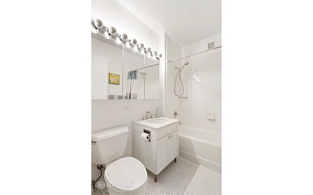 Sold by Douglas Elliman | media 6