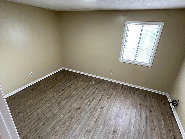 226 Cotton Ridge Ln — Photo 2