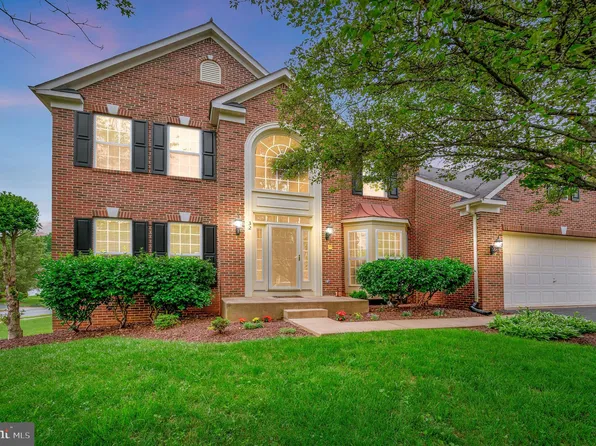 32 Beau Ridge Dr, Stafford, VA 22556