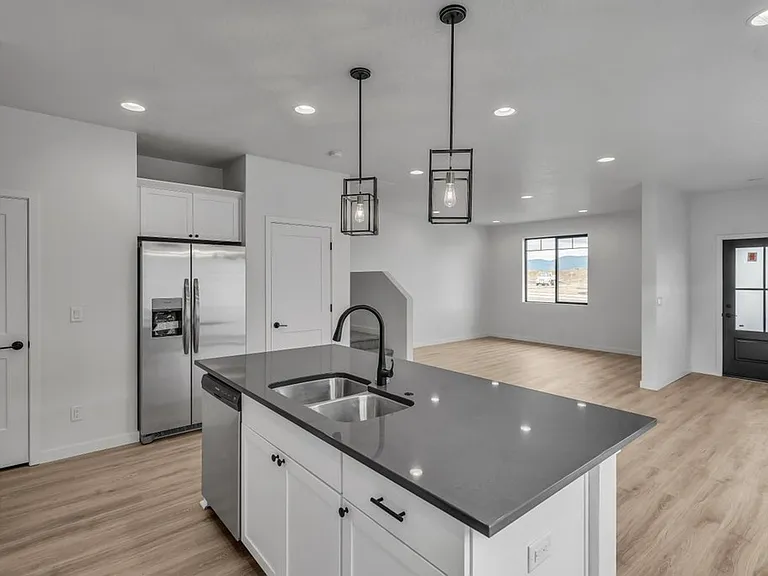 5114 E Hope Ave — Photo 12