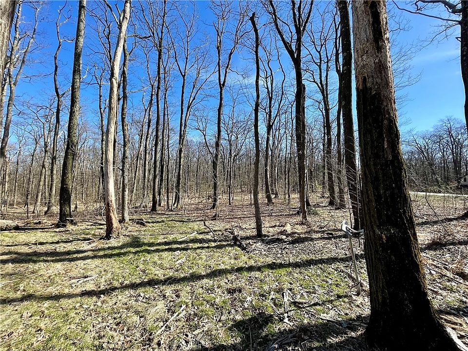 1st image of 13-14 Laurel Summit Rd #15