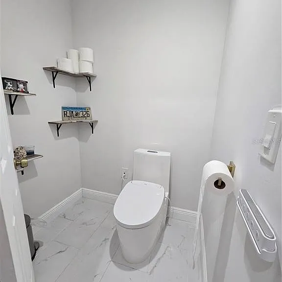 1028 Chinaberry Rd — Photo 20