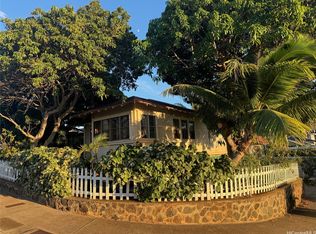 3554 Trousseau St, Honolulu, HI 96815