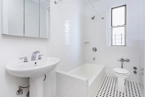 Rented by Living New York | media 7