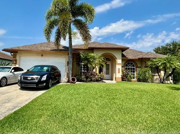 2442 SW Mercer St, Port Saint Lucie, FL 34984