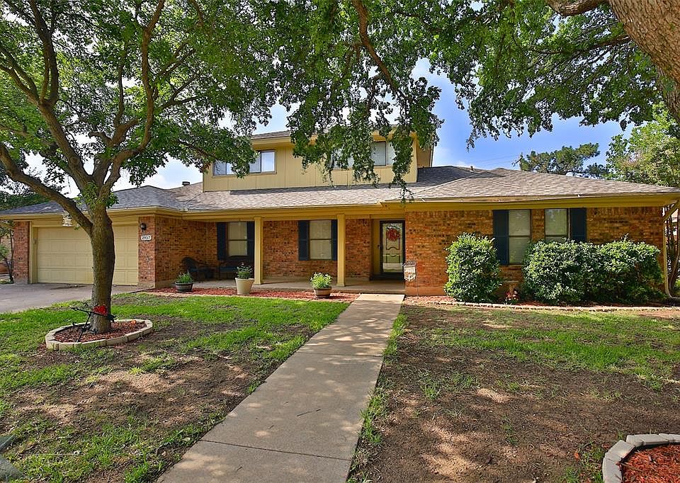 1st image of 2957 Gilmer Ave