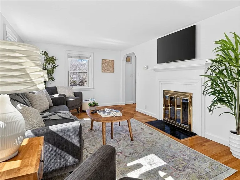 1234 Walnut St — Photo 16