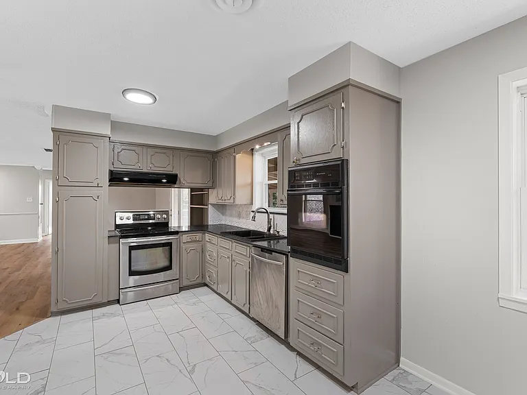 206 Sweetgum Dr — Photo 13