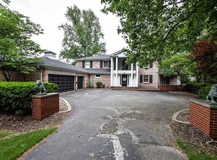 49 Montgomery Pl, Decatur, IL 62522