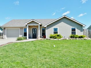 300 Northfield Rd, Manhattan, KS 66502