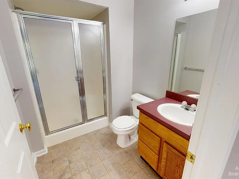 2666 S Knightsbridge Cir — Photo 15