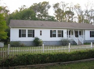 13124 Duval Lake Rd, Jacksonville, FL 32218