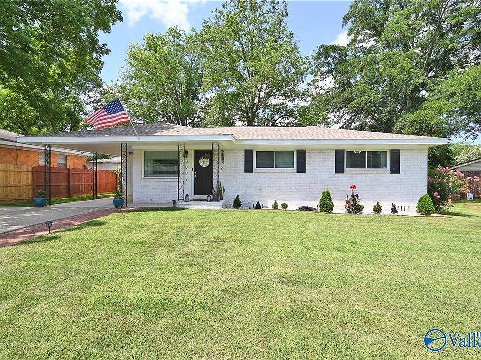 1st image of 3008 Holiday Dr SW
