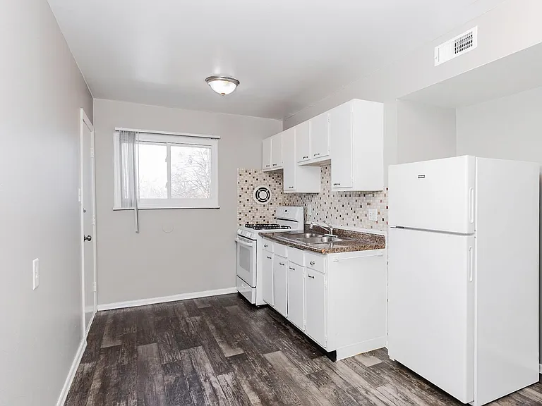 10613 Lookaway Dr — Photo 9